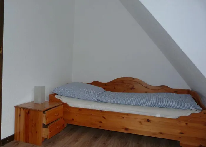 Haus Poehlde بيت للعطل *