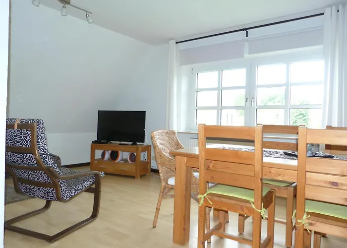 Haus Poehlde بيت للعطل *