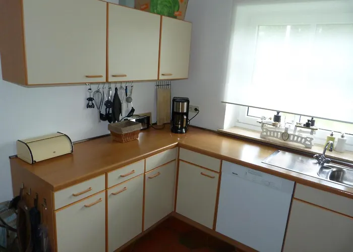 Haus Poehlde بيت للعطل